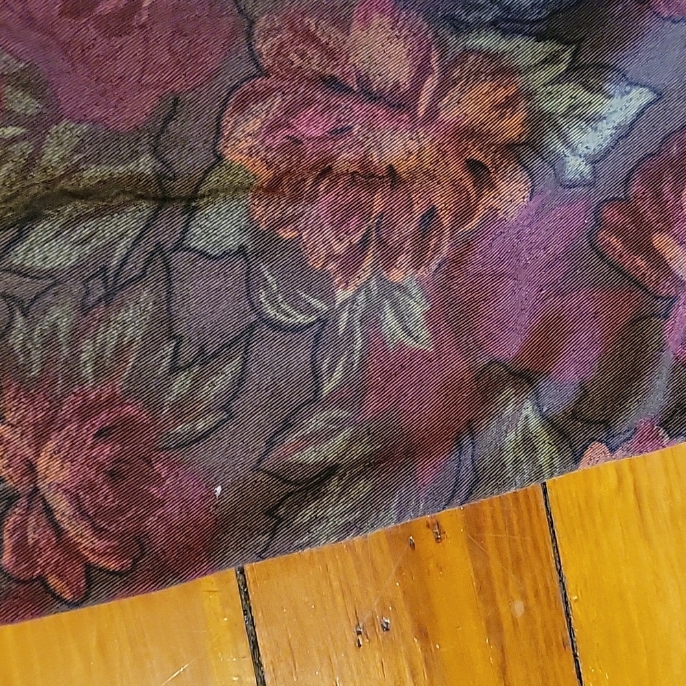 Vintage Floral Cropped Mom Jeans - Picture 5 of 5